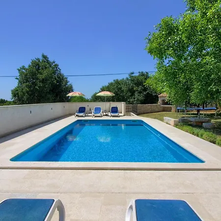 Holiday home Taki *