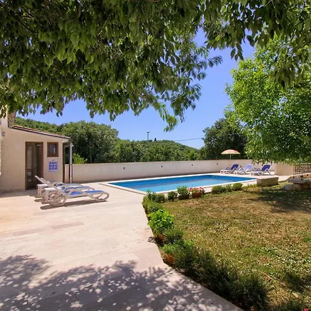 Taki Holiday home